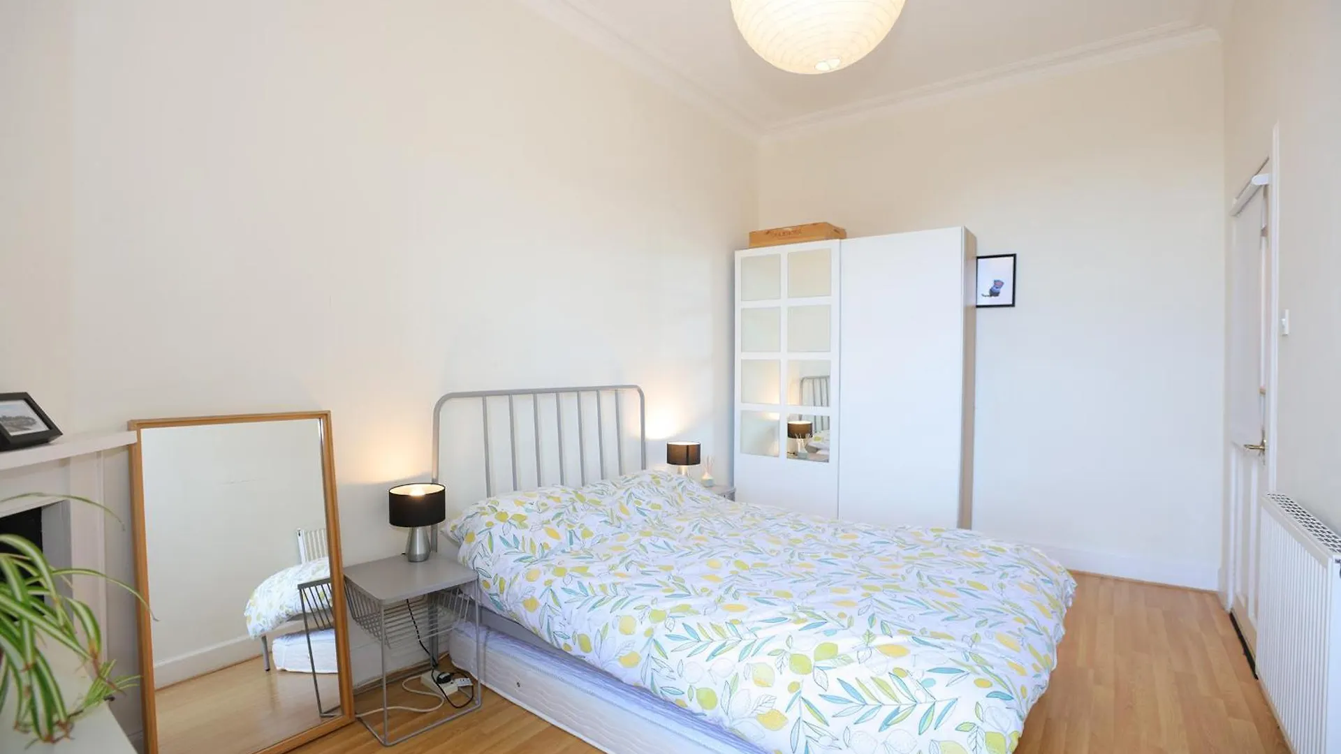 Appartamento Homely 2Bd Flat Heart Of Edimburgo